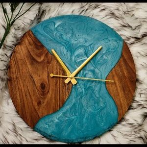 Beautiful resin wooden clock